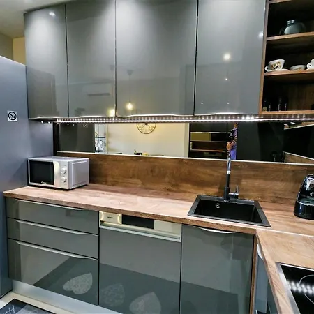 Apartment Luxury 4seasons With Garage *
