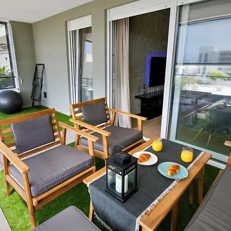 Luxury 4seasons With Garage Apartamento *