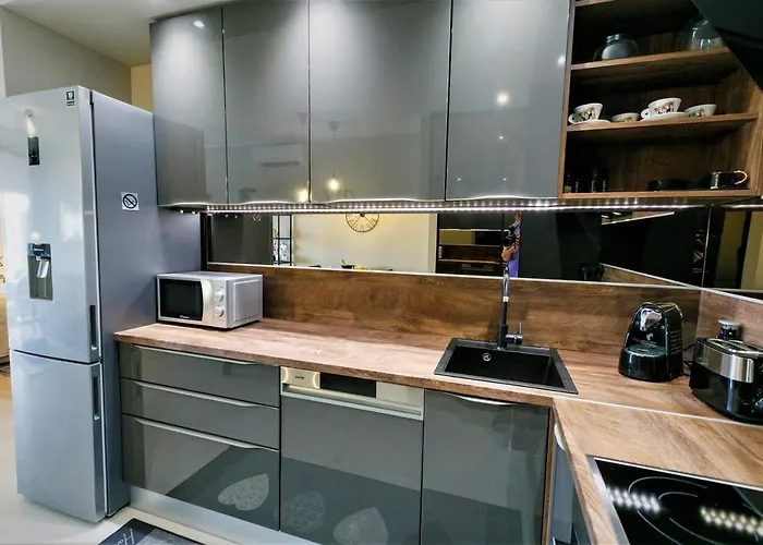 Apartment Luxury 4seasons With Garage *