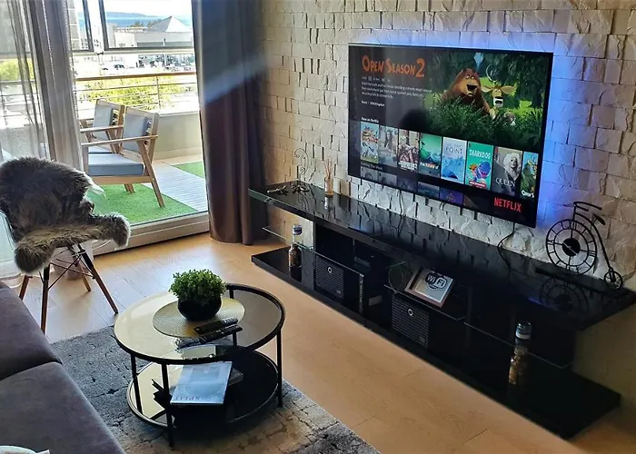 Luxury 4seasons With Garage Apartment Split