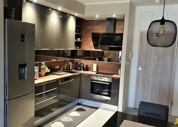 Apartment Luxury 4seasons With Garage Split